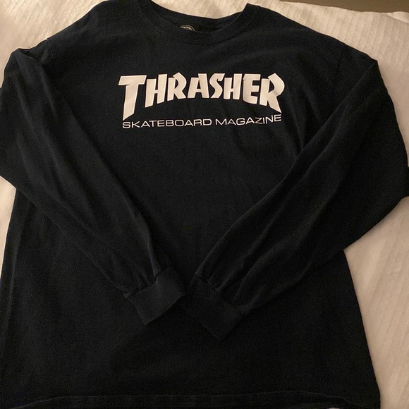 black thrasher long sleeve - Picture 2 of 4